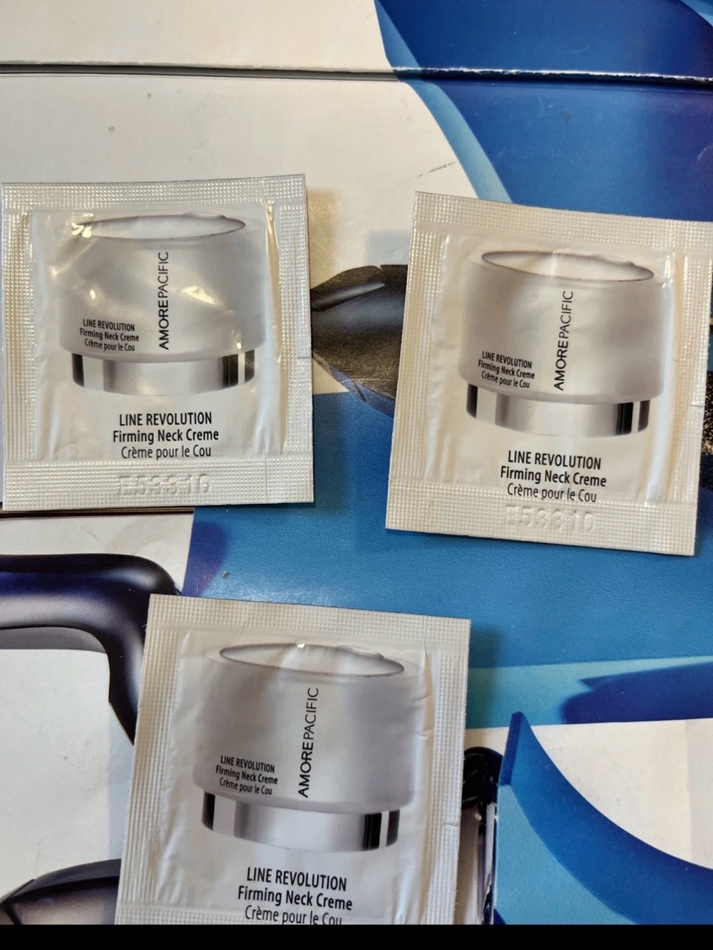3x NIB  AmorePacific LINE REVOLUTION Firming Neck Cream 1 ml AUTHENTIC NEW=3ml